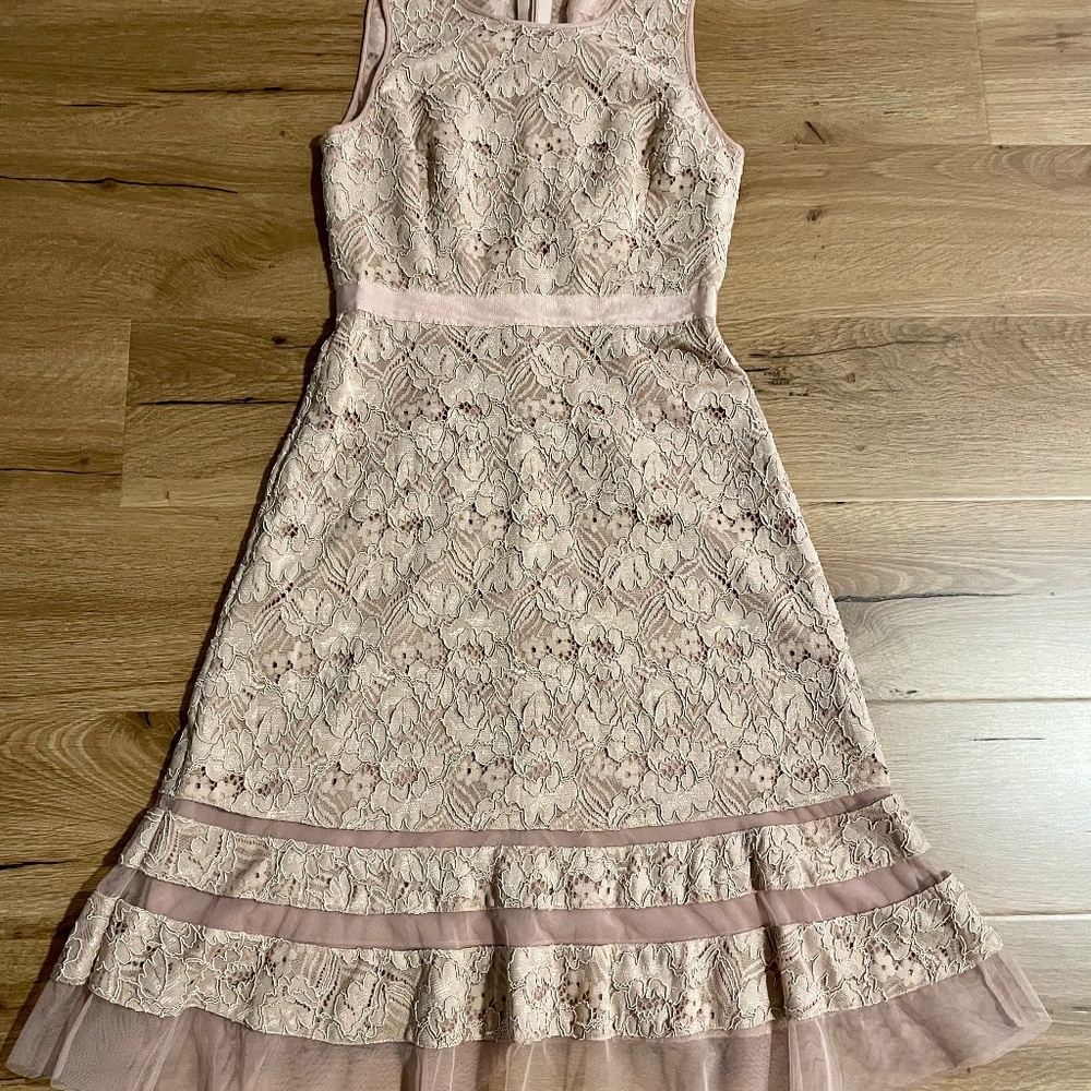 BCBG MaxAzria women’s dress